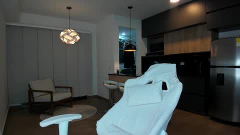  REICHEL  online show from November 8, 1:39 am