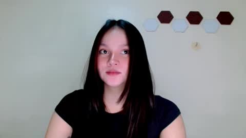 Rei online show from May 27, 2:03 pm