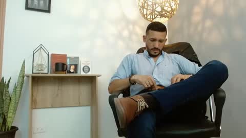   REIKO  online show from January 18, 7:48 pm