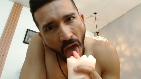   REIKO  online show from February 17, 9:52 pm