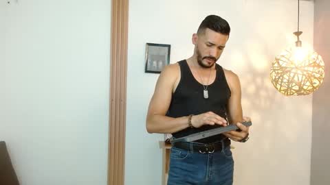   REIKO  online show from February 28, 7:35 pm