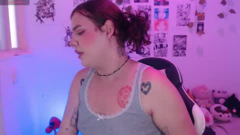 REIKO online show from November 20, 7:02 pm