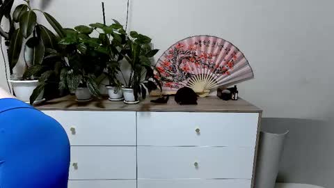 Snapshot of reina_qt chatting on September 15, 3:12 pm Reina QT online show from September 15, 3:12 pm