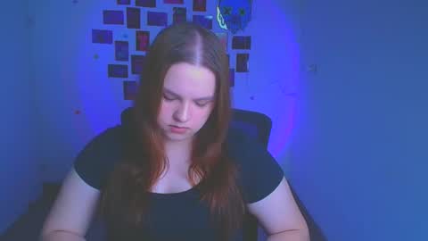 Reina online show from March 22, 6:55 pm