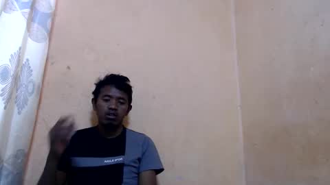 remixstboy online show from September 27, 7:46 am