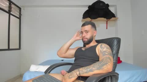 Rmy Steen online show from January 19, 8:09 pm