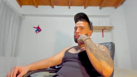 Rmy Steen online show from October 31, 2:34 am