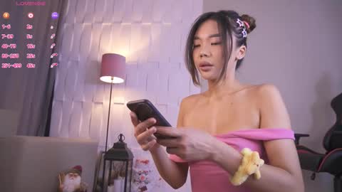 Ren online show from December 18, 2:50 am