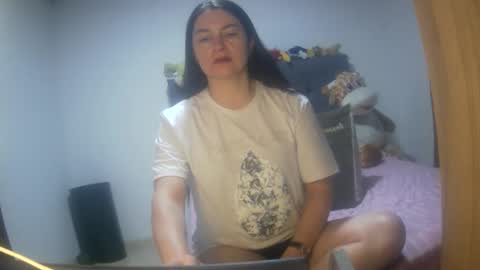 renata_hot1 online show from September 12, 11:15 pm
