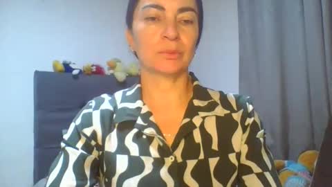 renata_hot1 online show from April 21, 1:18 am