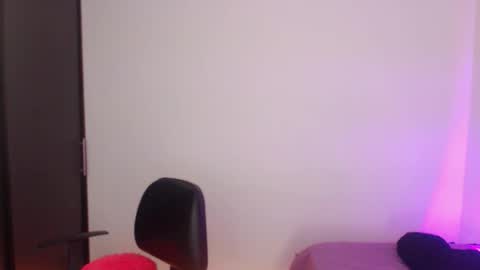    online show from October 31, 4:02 am