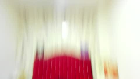 RENATA VALENTINA online show from April 19, 11:42 am