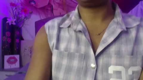 RENATA VALENTINA online show from April 21, 11:16 am