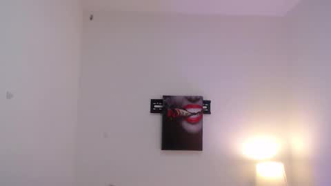 renataj online show from November 17, 6:57 pm