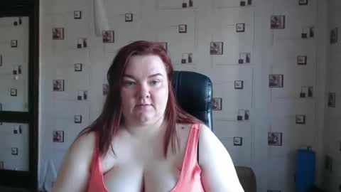 Snapshot of renataoia chatting on March 14, 9:15 am renataoia online show from March 14, 9:15 am