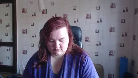 Snapshot of renataoia chatting on March 16, 10:52 am renataoia online show from March 16, 10:52 am