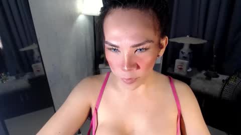 rencymerrit online show from November 13, 3:05 am