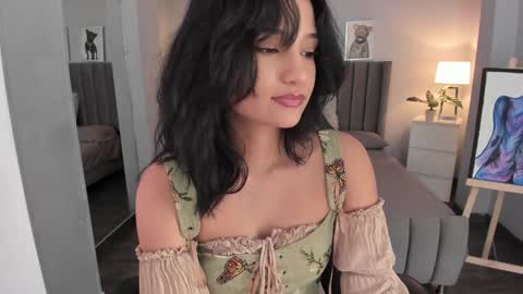 Renee Shelby online show from December 4, 9:35 pm