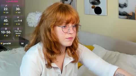 Snapshot of reneefoxy_ chatting on July 19, 12:58 am reneefoxy_ online show from July 19, 12:58 am