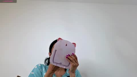 Rena online show from May 26, 3:13 am