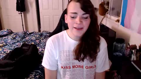 Snapshot of renegaderuby chatting on November 8, 12:55 am Renegade Ruby online show from November 8, 12:55 am