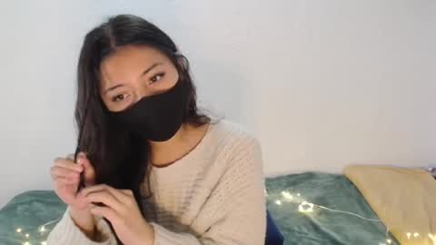 Snapshot of reni_tendress chatting on February 20, 3:41 pm reni_tendress online show from February 20, 3:41 pm