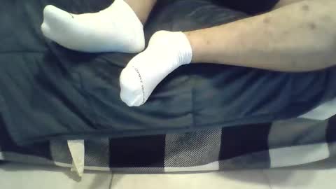 Snapshot of renz187 chatting on December 2, 5:57 am Renz online show from December 2, 5:57 am