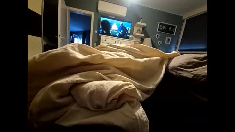 rescueme1234 online show from April 21, 6:01 pm