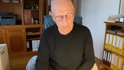 Snapshot of reteid chatting on January 12, 1:49 pm reteid online show from January 12, 1:49 pm