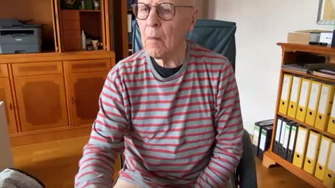 Snapshot of reteid chatting on March 16, 1:15 pm reteid online show from March 16, 1:15 pm