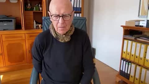 Snapshot of reteid chatting on March 30, 11:55 am reteid online show from March 30, 11:55 am