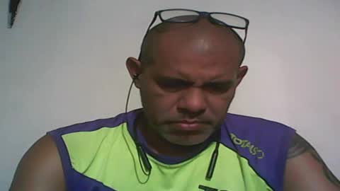 Snapshot of retlam37 chatting on January 3, 3:49 am Walter online show from January 3, 3:49 am