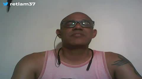 Snapshot of retlam37 chatting on January 4, 4:01 am Walter online show from January 4, 4:01 am