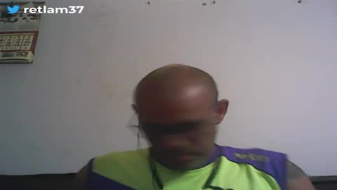 Snapshot of retlam37 chatting on January 22, 6:20 pm Walter online show from January 22, 6:20 pm