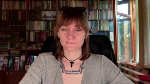 Rie online show from May 30, 3:42 pm