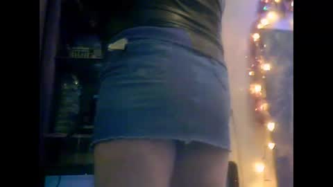 Snapshot of rettangol chatting on January 5, 7:39 pm rettangol online show from January 5, 7:39 pm