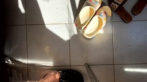 Snapshot of revilo1165 chatting on September 18, 9:11 am revilo1165 online show from September 18, 9:11 am