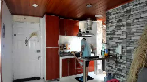 reymasterhot online show from October 12, 7:35 pm