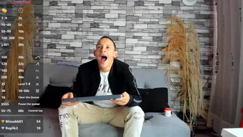 reymasterhot online show from November 10, 7:24 pm