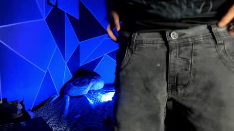 Rey online show from January 7, 4:08 am