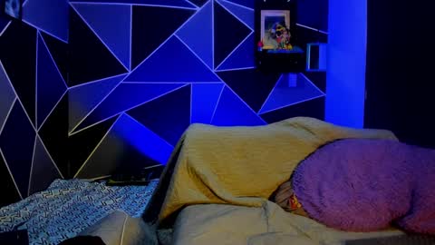 Rey online show from January 8, 10:48 pm