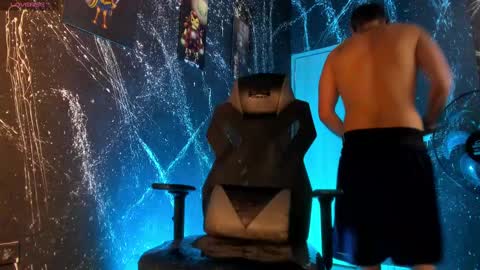 Rey online show from September 25, 4:16 am