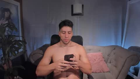           REYMOND PETER            online show from November 29, 10:57 pm