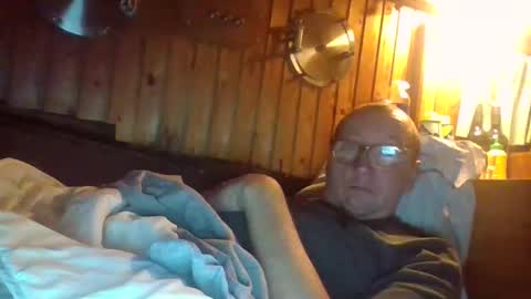 Snapshot of rezznova chatting on November 1, 1:40 am Joe online show from November 1, 1:40 am