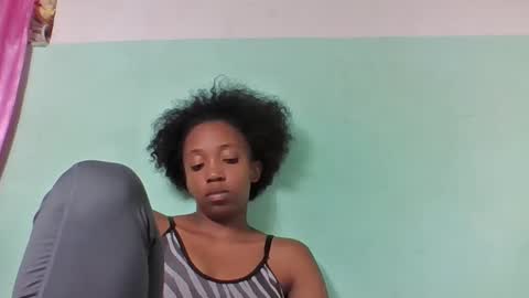 rhesa404090 online show from March 17, 6:22 pm