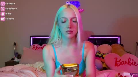 ria  online show from February 10, 6:42 am