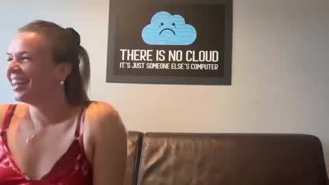 Snapshot of riana894237 chatting on March 11, 4:57 pm riana894237 online show from March 11, 4:57 pm