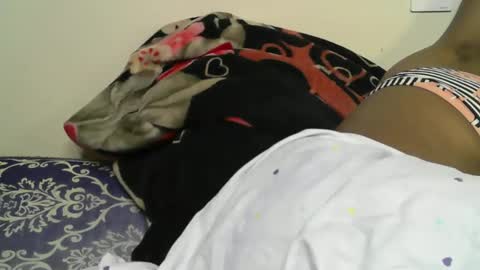 riana_sha online show from November 28, 5:54 am