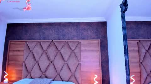 Riana online show from November 3, 4:14 am