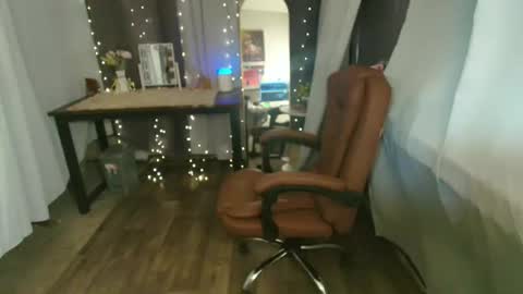 Rica online show from March 13, 8:10 am